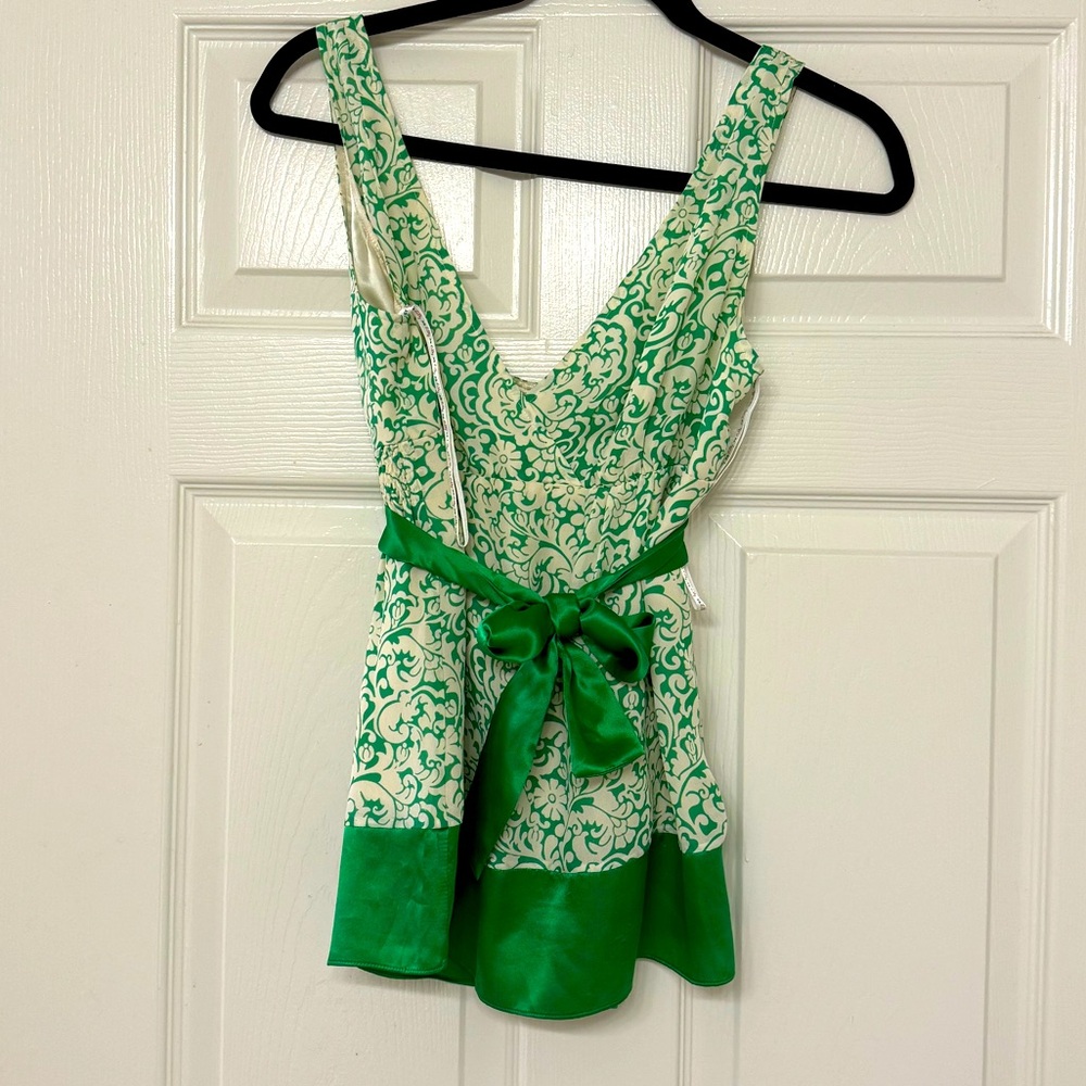 Lily Pulitzer 100% SILK Floral Top Size 6(S-M)